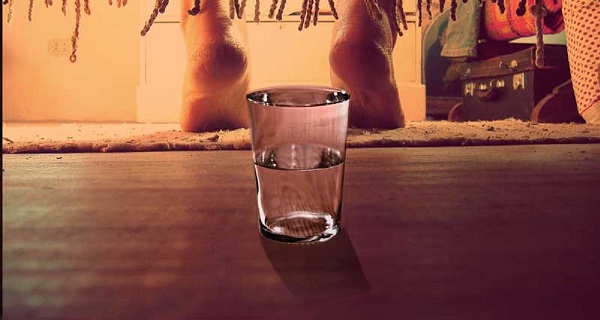 Put a glass of water under your bed every night and you will be amazed!