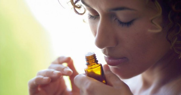 Any Woman Over 40 Should Be Using This Essential Oil Every day