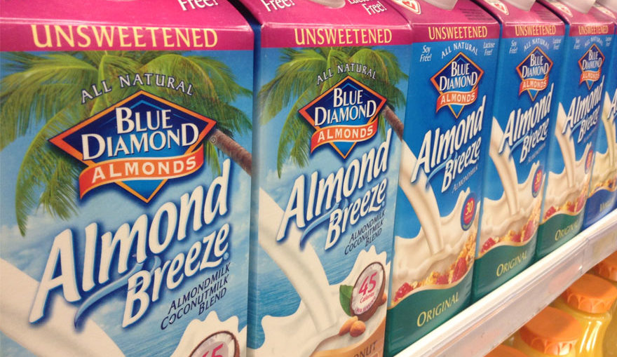 If Anyone You Know Buys Almond Milk, Tell Them To Stop – Here’s Why